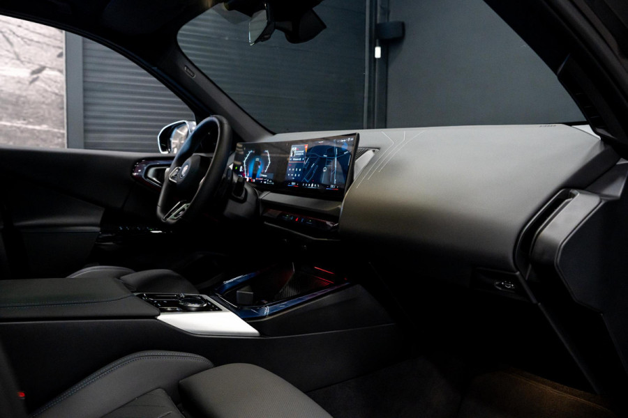 BMW X3 30e xDrive *M-Sport Pro / Panorama / Stoelventilatie / Harman-Kardon / Surround-View / Keyless-Entry*