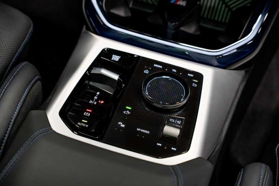 BMW X3 30e xDrive *M-Sport Pro / Panorama / Stoelventilatie / Harman-Kardon / Surround-View / Keyless-Entry*