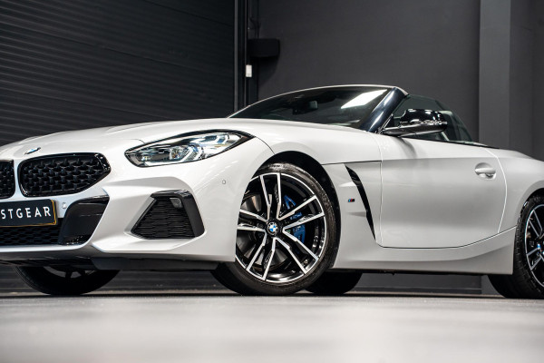 BMW Z4 Roadster sDrive30i High Executive *M-Sport / Harman-Kardon / HUD / Aerodynamica-Pakket / M-Sportstoelen / Sport-chassis*