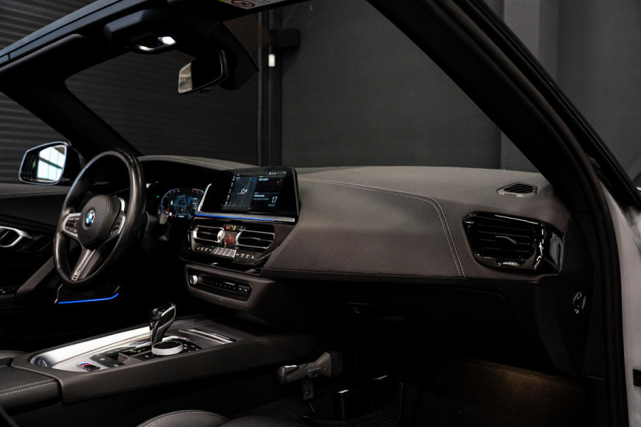 BMW Z4 Roadster sDrive30i High Executive *M-Sport / Harman-Kardon / HUD / Aerodynamica-Pakket / M-Sportstoelen / Sport-chassis*