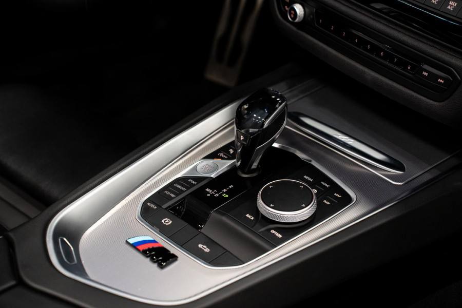BMW Z4 Roadster sDrive30i High Executive *M-Sport / Harman-Kardon / HUD / Aerodynamica-Pakket / M-Sportstoelen / Sport-chassis*