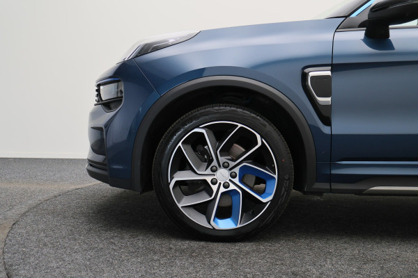 Lynk & Co 01 1.5 360° Camera, Panoramadak, Apple Carplay, ACC, Keyless, LED, 20''