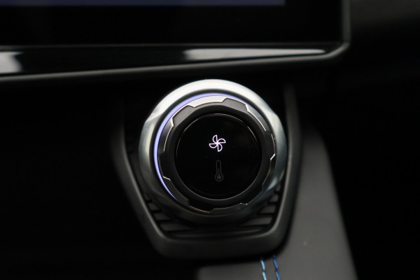 Lynk & Co 01 1.5 360° Camera, Panoramadak, Apple Carplay, ACC, Keyless, LED, 20''