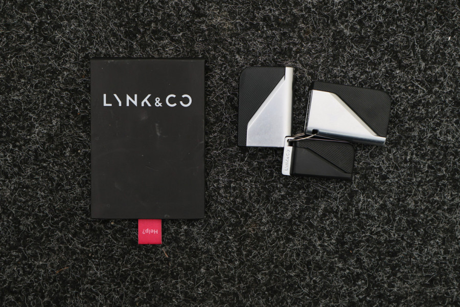 Lynk & Co 01 1.5 360° Camera, Panoramadak, Apple Carplay, ACC, Keyless, LED, 20''