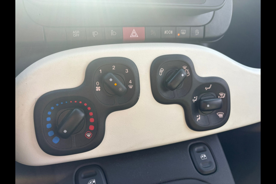 Fiat Panda 1.0 Hybrid Pandina (BOVAG/RIJKLAARPRIJS)
