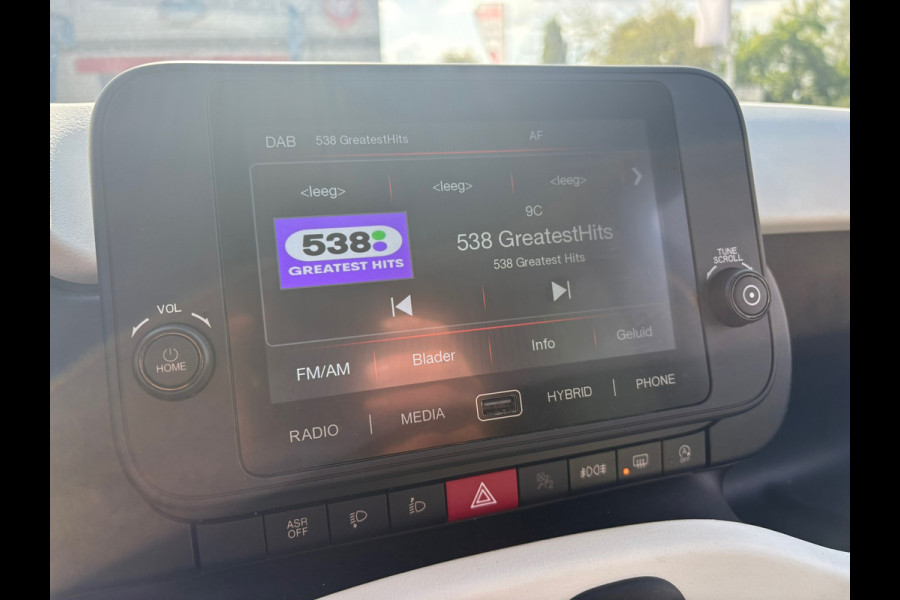 Fiat Panda 1.0 Hybrid Pandina (BOVAG/RIJKLAARPRIJS)