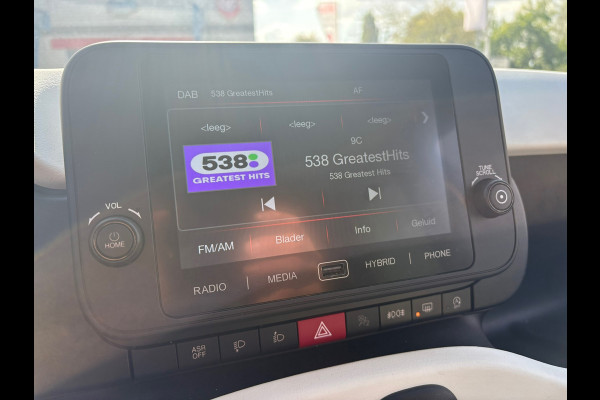 Fiat Panda 1.0 Hybrid Pandina (BOVAG/RIJKLAARPRIJS)