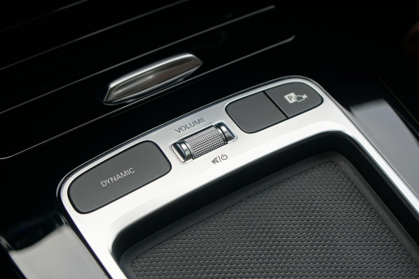 Mercedes-Benz CLA-Klasse Shooting Brake AMG Facelift *INCL. BTW* + BURMESTER / HEAD-UP / PANO / 360 CAMERA / MEMORY