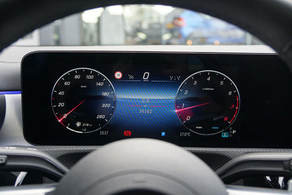 Mercedes-Benz CLA-Klasse Shooting Brake AMG Facelift *INCL. BTW* + BURMESTER / HEAD-UP / PANO / 360 CAMERA / MEMORY