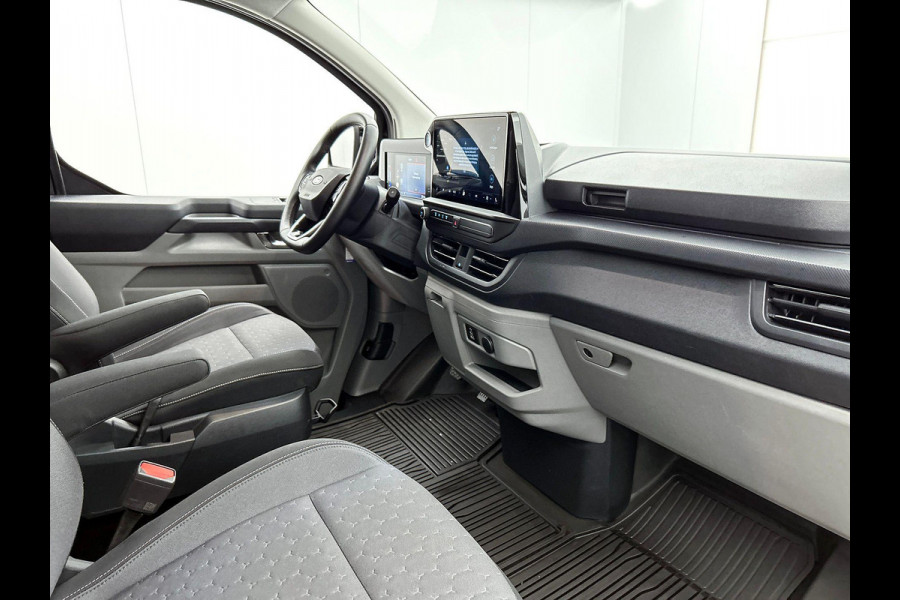 Ford Transit Custom 320 2.0 TDCI L2H1 Limited Automaat Airco Navigatie Cruise control Trekhaak