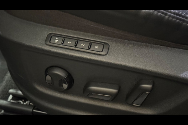 Škoda Kodiaq 1.5 TSI Sportline Business ACT Laurin & Klement| Sfeerverlichting | Camera | Carplay | Pano | Stoelverwarming
