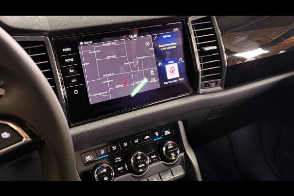 Škoda Kodiaq 1.5 TSI Sportline Business ACT Laurin & Klement| Sfeerverlichting | Camera | Carplay | Pano | Stoelverwarming