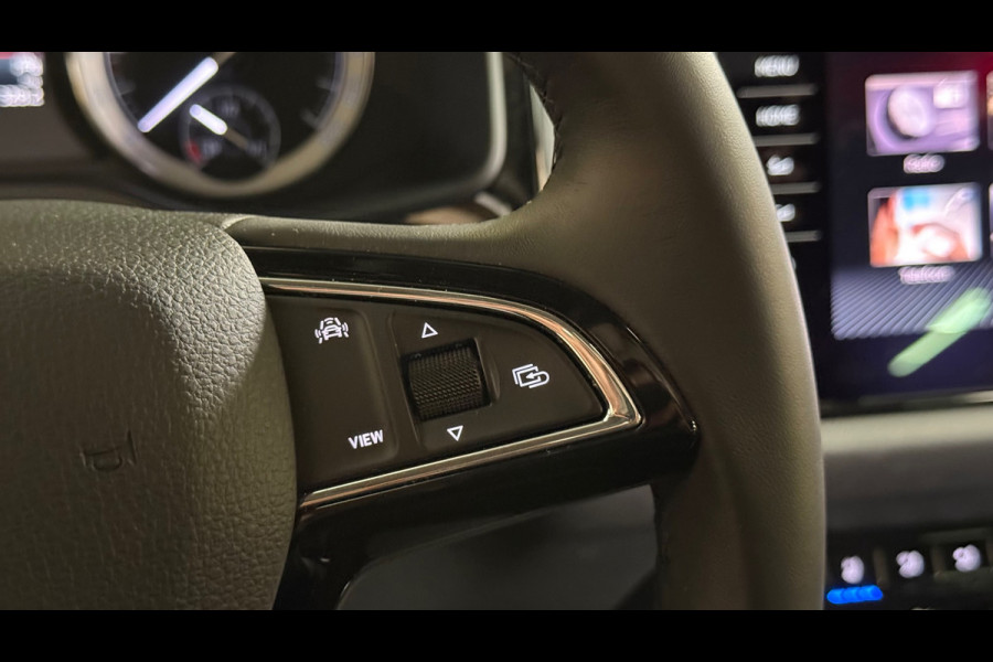 Škoda Kodiaq 1.5 TSI Sportline Business ACT Laurin & Klement| Sfeerverlichting | Camera | Carplay | Pano | Stoelverwarming