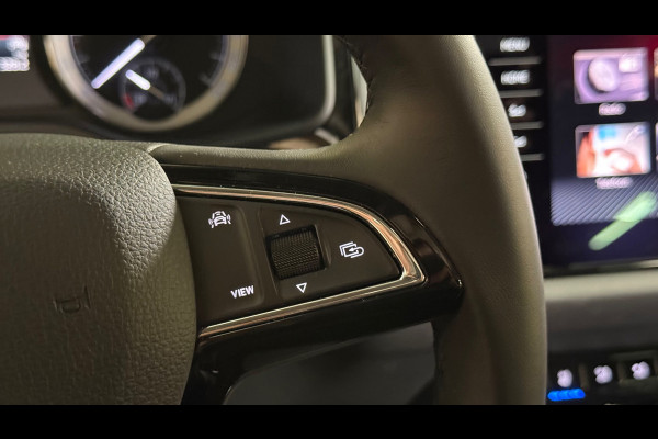 Škoda Kodiaq 1.5 TSI Sportline Business ACT Laurin & Klement| Sfeerverlichting | Camera | Carplay | Pano | Stoelverwarming