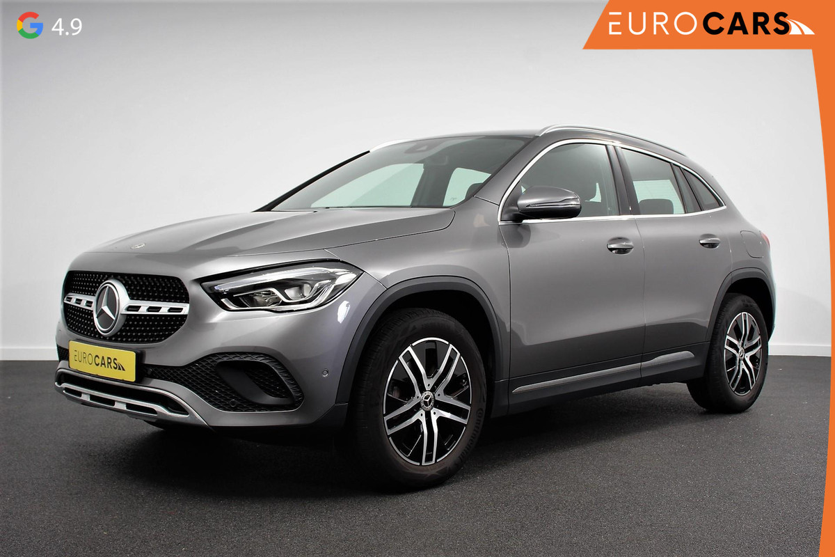 Mercedes-Benz GLA 200 Progressive Automaat Navigatie Climate control Cruise Control LED Elektrische Achterklep Lichtmetalen Velgen Camera