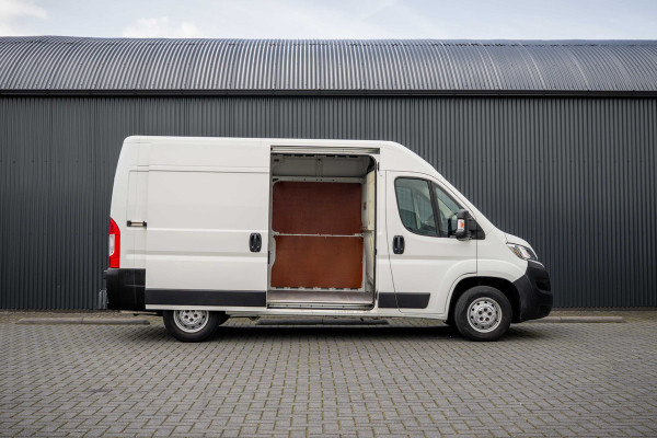 Citroën Jumper 2.2 BlueHDi 140 L2H2 | Camera | Cruise | 1e Eigenaar | Navi | Airco | Trekhaak