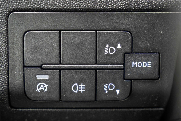 Citroën Jumper 2.2 BlueHDi 140 L2H2 | Camera | Cruise | 1e Eigenaar | Navi | Airco | Trekhaak