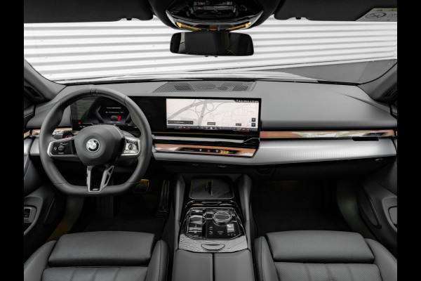 BMW i5 eDrive40 - M-Sport - Active Cruise Control - Harman Kardon