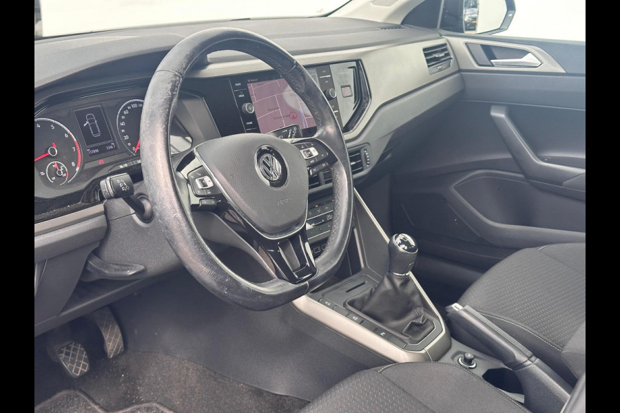 Volkswagen Polo 1.0 TSI Comfortline Business NL-AUTO | CAMERA | CARPLAY | ECC