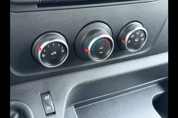 Renault Master AUT. T31 Z.E. Geïsoleerde Koel laadruimte Laadklep H2 SOH 97% Airco Cruise control Bluetooth 33kWh Regen-Lichtsensor Schuifdeur Dealeronderhouden 1e Eigenaar Origineel Nederlandse Auto