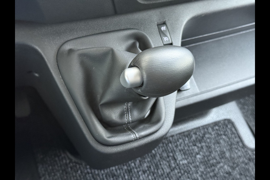 Renault Master AUT. T31 Z.E. Geïsoleerde Koel laadruimte Laadklep H2 SOH 97% Airco Cruise control Bluetooth 33kWh Regen-Lichtsensor Schuifdeur Dealeronderhouden 1e Eigenaar Origineel Nederlandse Auto