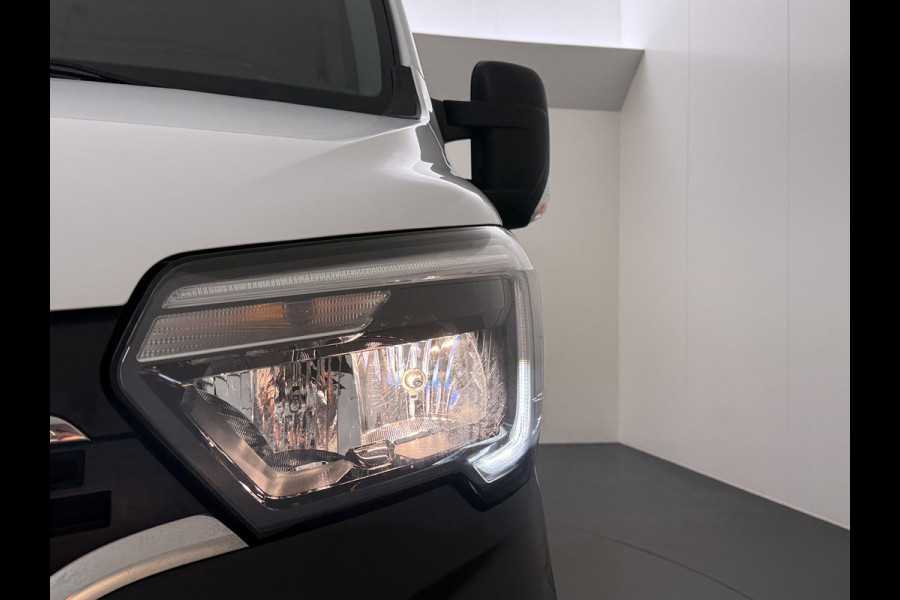 Renault Master AUT. T31 Z.E. Geïsoleerde Koel laadruimte Laadklep H2 SOH 97% Airco Cruise control Bluetooth 33kWh Regen-Lichtsensor Schuifdeur Dealeronderhouden 1e Eigenaar Origineel Nederlandse Auto