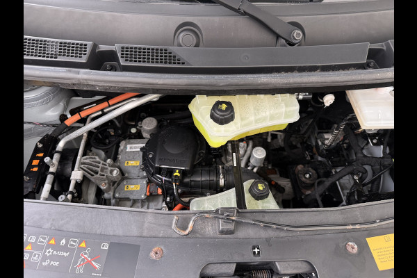 Renault Master AUT. T31 Z.E. Geïsoleerde Koel laadruimte Laadklep H2 SOH 97% Airco Cruise control Bluetooth 33kWh Regen-Lichtsensor Schuifdeur Dealeronderhouden 1e Eigenaar Origineel Nederlandse Auto