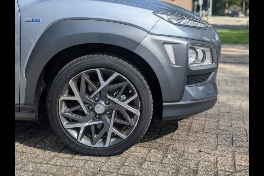 Hyundai Kona 1.6 GDI HEV Premium Rijklaarprijs / 12 mnd Bovag garantie