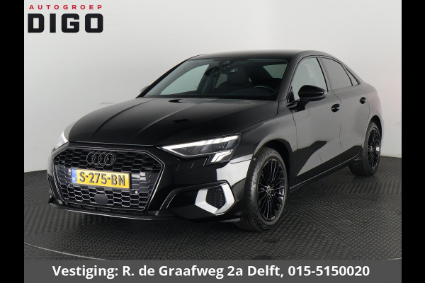 Audi A3 Limousine 30 TFSI Advanced Black Edition | 1e eigenaar | Navigatie | Parkeersensoren | Privacy Glass |