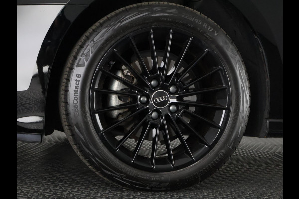 Audi A3 Limousine 30 TFSI Advanced Black Edition | 1e eigenaar | Navigatie | Parkeersensoren | Privacy Glass |