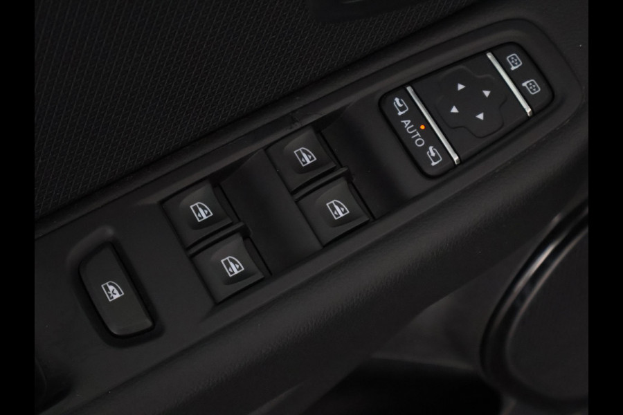 Renault Clio Estate 0.9 TCe Bose | Cruise control | Navigatie | Bluetooth | Bose Premium Audio |