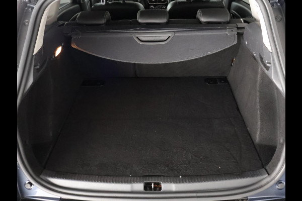 Renault Clio Estate 0.9 TCe Bose | Cruise control | Navigatie | Bluetooth | Bose Premium Audio |