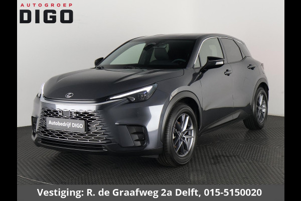 Lexus LBX 1.5 Business Line 2WD | Dodehoek detectie | Stuur- & Stoelverwarming | Navigatie | Parkeersensoren