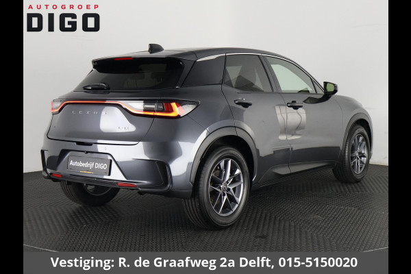 Lexus LBX 1.5 Business Line 2WD | Dodehoek detectie | Stuur- & Stoelverwarming | Navigatie | Parkeersensoren