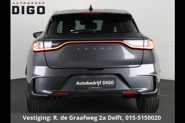 Lexus LBX 1.5 Business Line 2WD | Dodehoek detectie | Stuur- & Stoelverwarming | Navigatie | Parkeersensoren