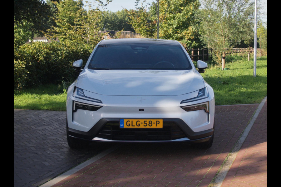 Polestar 4 Long Range Single motor 100 kWh | NL-Auto | Panoramadak | WLPT actieradius: 620 KM | 360 Camera | Sfeerverlichting |