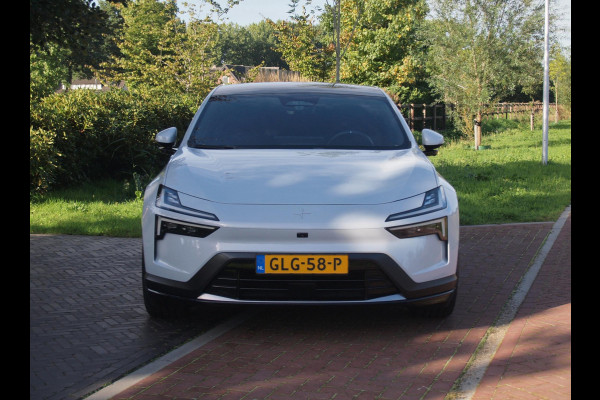 Polestar 4 Long Range Single motor 100 kWh | NL-Auto | Panoramadak | WLPT actieradius: 620 KM | 360 Camera | Sfeerverlichting |