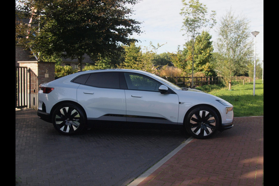 Polestar 4 Long Range Single motor 100 kWh | NL-Auto | Panoramadak | WLPT actieradius: 620 KM | 360 Camera | Sfeerverlichting |