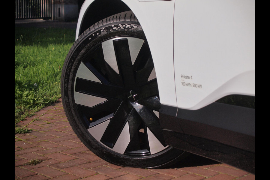 Polestar 4 Long Range Single motor 100 kWh | NL-Auto | Panoramadak | WLPT actieradius: 620 KM | 360 Camera | Sfeerverlichting |