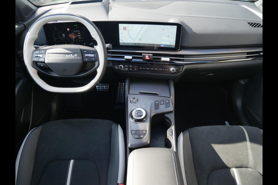 Kia Sportage 1.6 T-GDi Hybrid GT-Line | Schuifkanteldak | Stoel en stuurverwarming | PDC | Navi. | Clima.