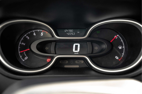 Opel Vivaro 1.6 CDTI L2H1 | 125PK | DC 6-Zits | Camera | Cruise | Airco | Trekhaak