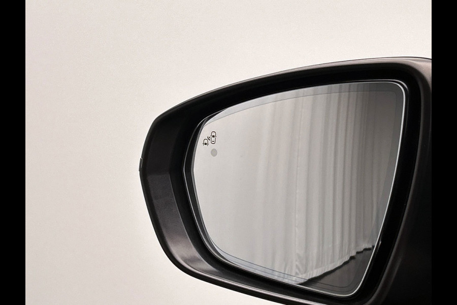 DS 7 Crossback 1.6 PureTech So Chic | Leder | Rondomzicht/Camera | Trekhaak | LED