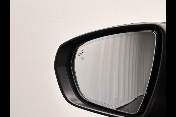 DS 7 Crossback 1.6 PureTech So Chic | Leder | Rondomzicht/Camera | Trekhaak | LED