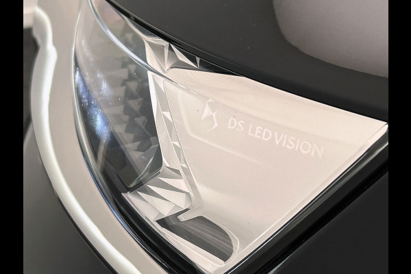 DS 7 Crossback 1.6 PureTech So Chic | Leder | Rondomzicht/Camera | Trekhaak | LED