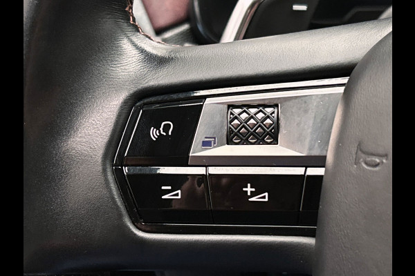 DS 7 Crossback 1.6 PureTech So Chic | Leder | Rondomzicht/Camera | Trekhaak | LED