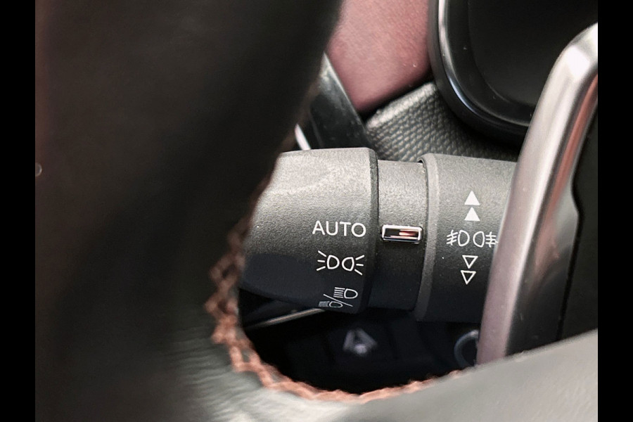 DS 7 Crossback 1.6 PureTech So Chic | Leder | Rondomzicht/Camera | Trekhaak | LED