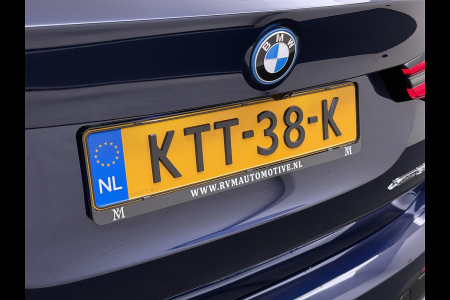 BMW X3 xDrive30e VAN: 49.900,- VOOR: 45.877,- UW HERFSTVOORDEEL: 4.023,- APPLE CAR./ANDROID AUTO | ELECT. ACHTERKLEP | STOEL VERW. | CRUISE CONTR. |