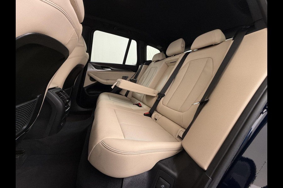 BMW X3 xDrive30e VAN: 49.900,- VOOR: 45.877,- UW HERFSTVOORDEEL: 4.023,- APPLE CAR./ANDROID AUTO | ELECT. ACHTERKLEP | STOEL VERW. | CRUISE CONTR. |