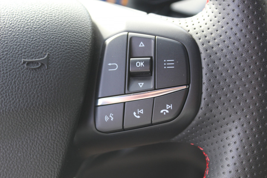 Ford Kuga 2.5 PHEV ST-Line X , 225pk , 1500kg Trekgewicht Climate control , Stoel en voorruitverwarming , Navigatie , Cruise control adaptief , Bluetooth , Camera