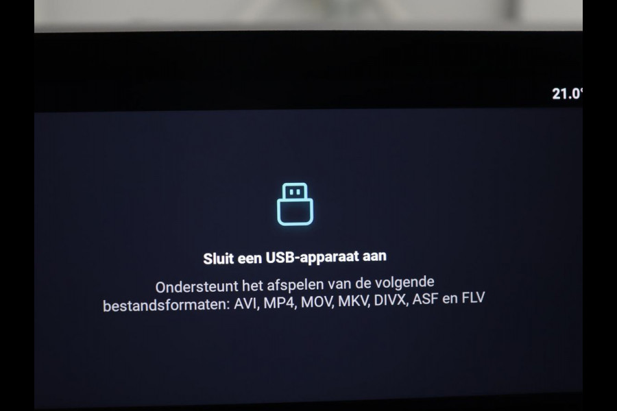 MG 3 1.5 Hybrid+ Luxury | Automaat | Stoelverwarming | LED | Stuurwielverwarming | Navigatie | 360 Camera | Keyless Start |